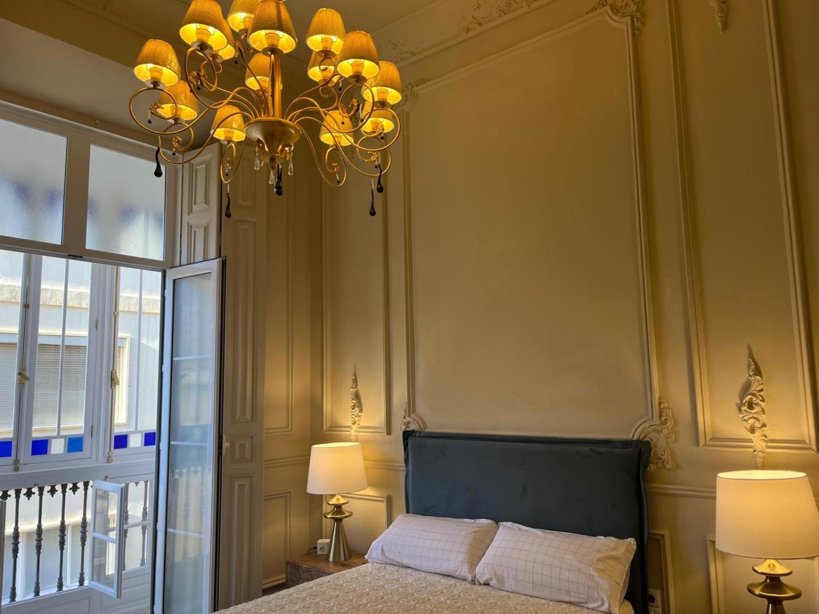 Apartamentos Loles De Cisneros Catedral Málaga Esterno foto